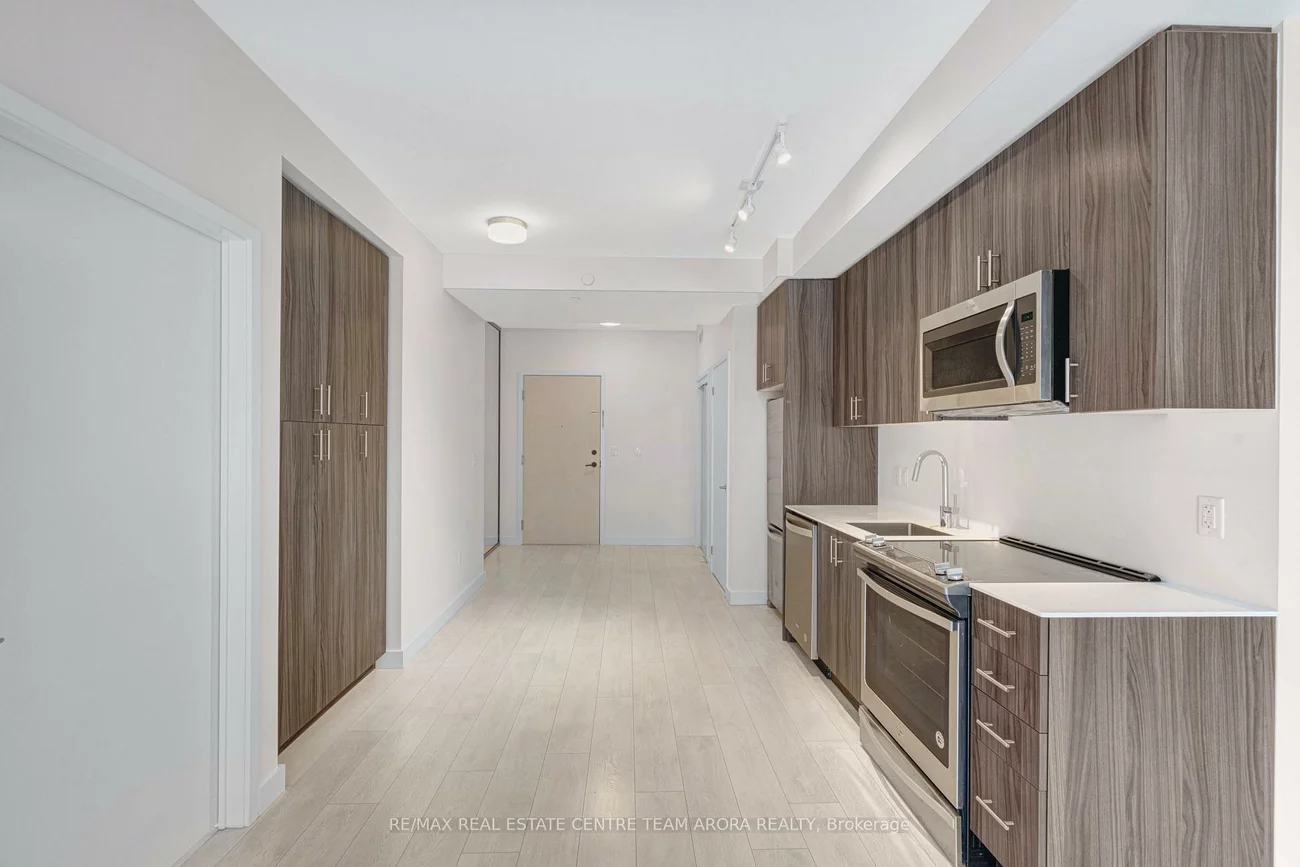 168, Sabina, 1008 - GO Glenorchy, Oakville