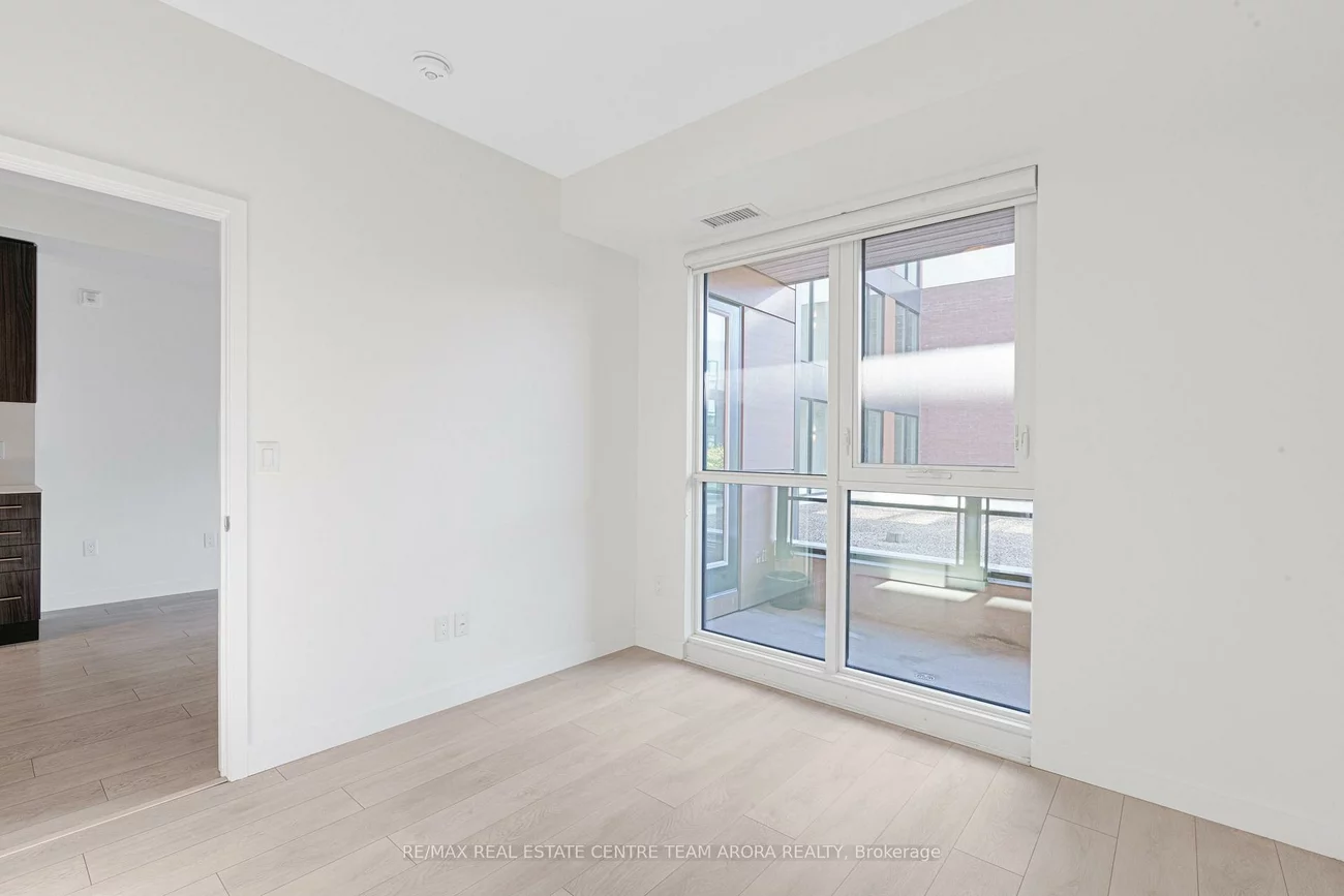 168, Sabina, 1008 - GO Glenorchy, Oakville