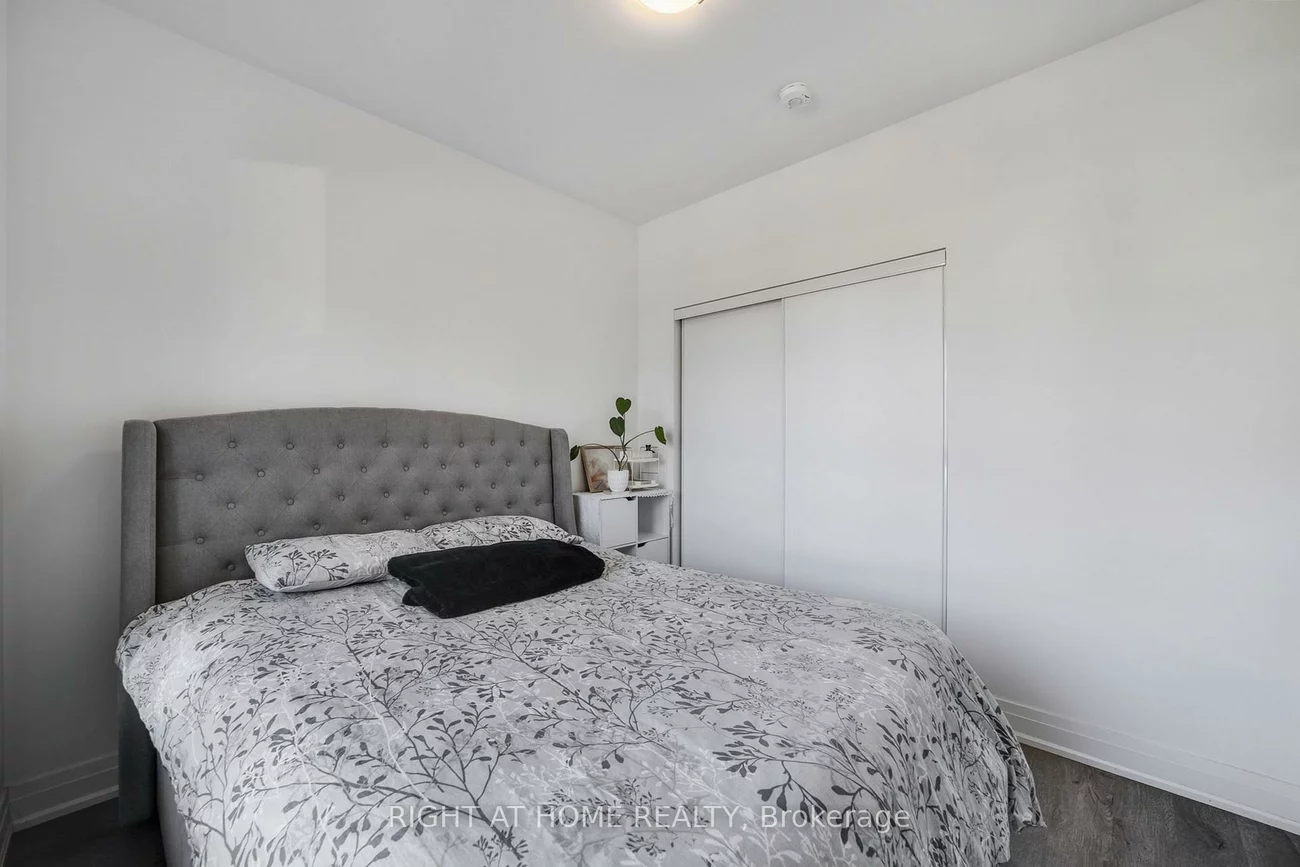 3265, Carding Mill, 1008 - GO Glenorchy, Oakville