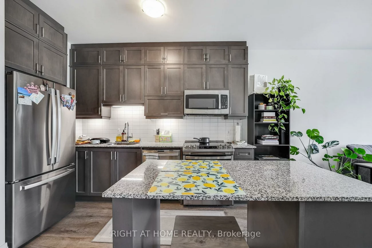 3265, Carding Mill, 1008 - GO Glenorchy, Oakville