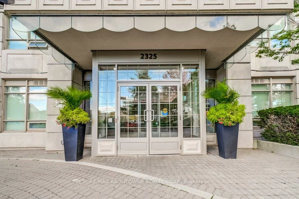 2325, Central Park, 1015 - RO River Oaks, Oakville