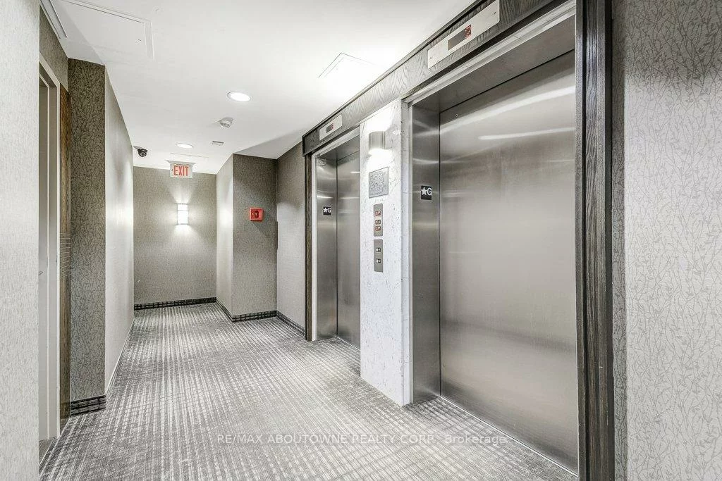 2325, Central Park, 1015 - RO River Oaks, Oakville