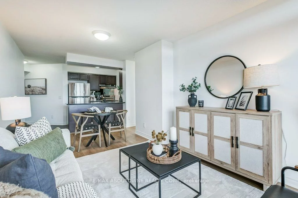 2325, Central Park, 1015 - RO River Oaks, Oakville