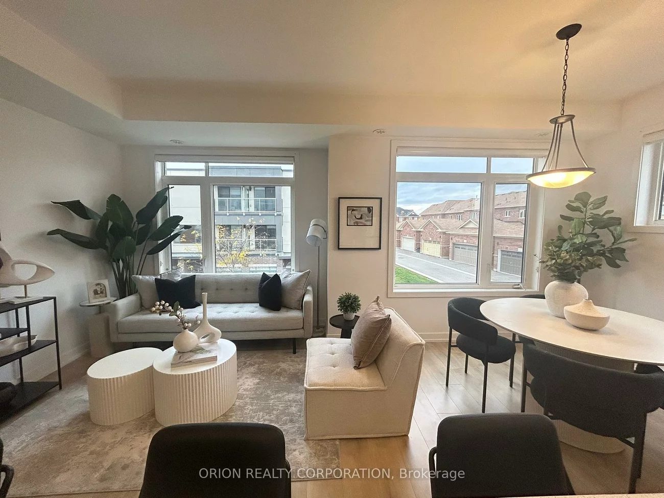 3078, Sixth, 1008 - GO Glenorchy, Oakville