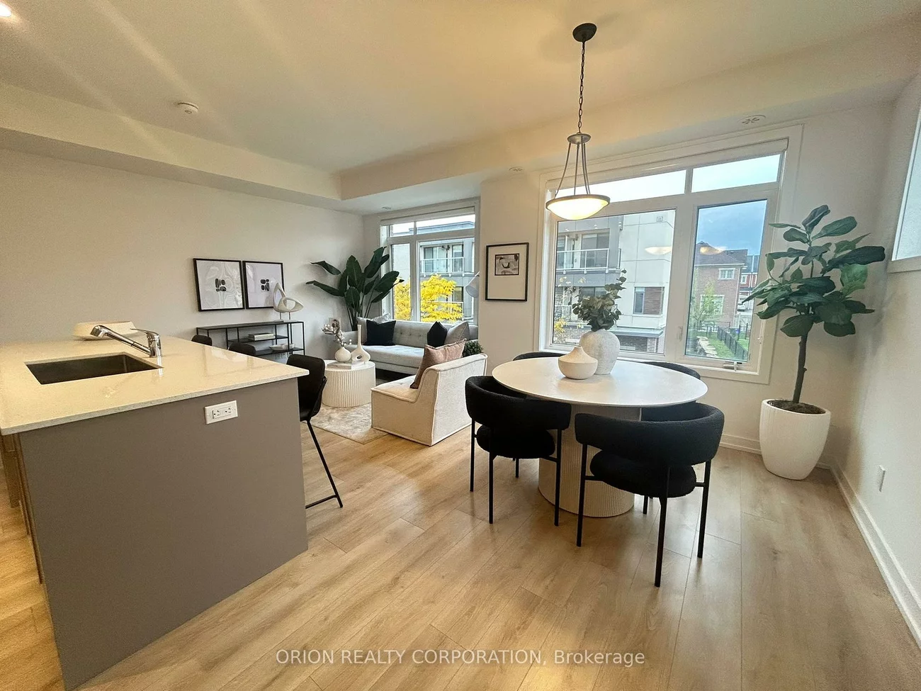 3078, Sixth, 1008 - GO Glenorchy, Oakville