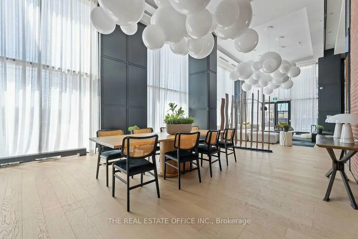 3220, William Coltson, 1010 - JM Joshua Meadows, Oakville