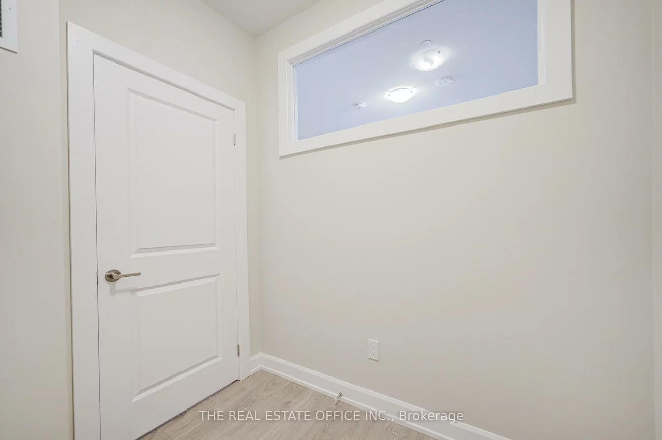 3220, William Coltson, 1010 - JM Joshua Meadows, Oakville