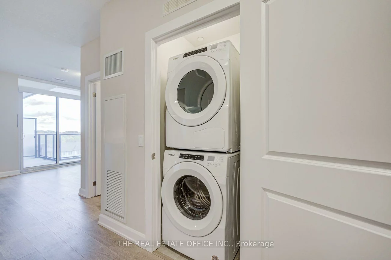 3220, William Coltson, 1010 - JM Joshua Meadows, Oakville