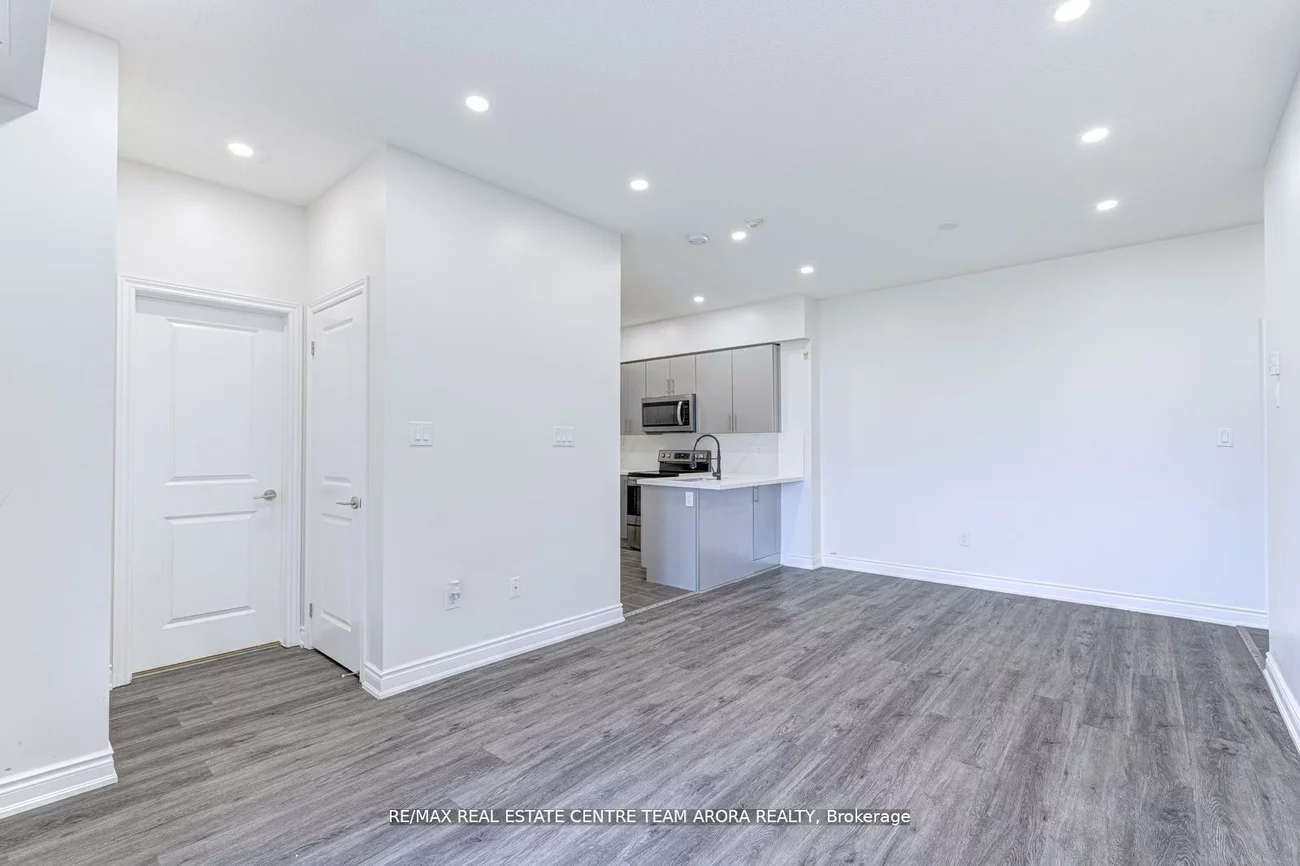 2326, Taunton, 1015 - RO River Oaks, Oakville