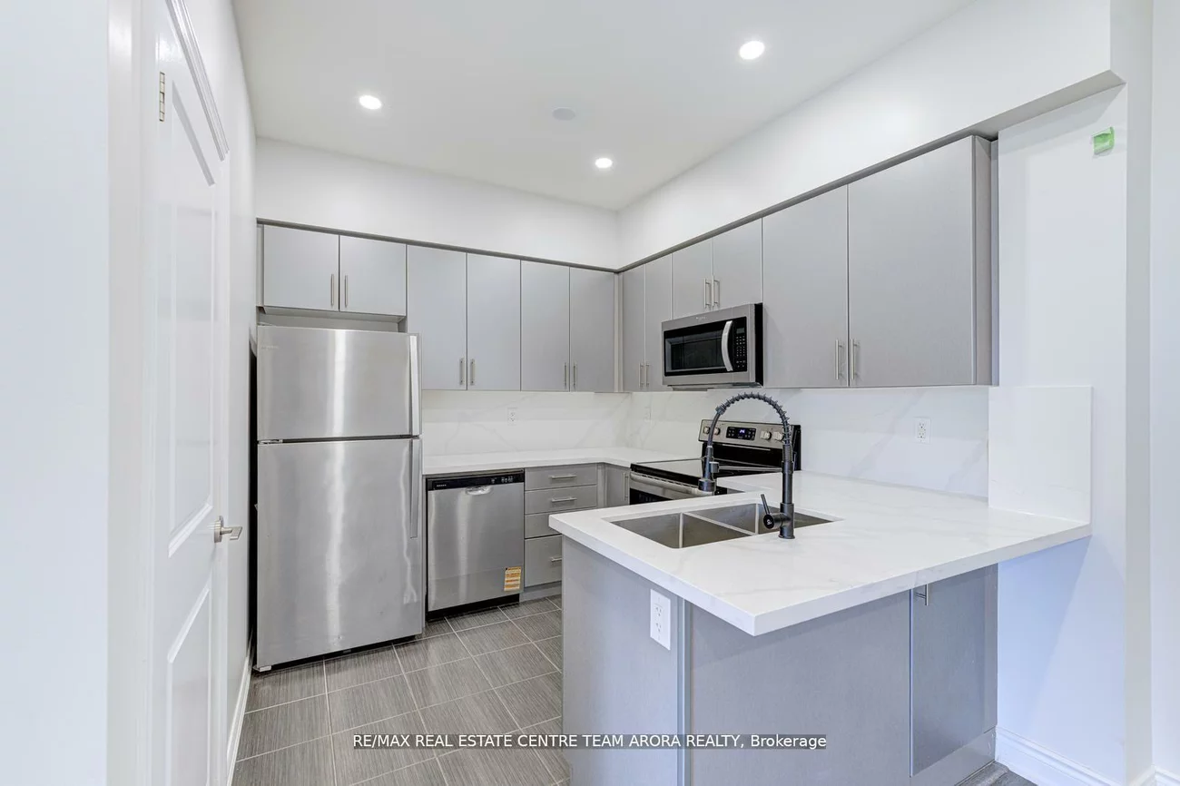 2326, Taunton, 1015 - RO River Oaks, Oakville