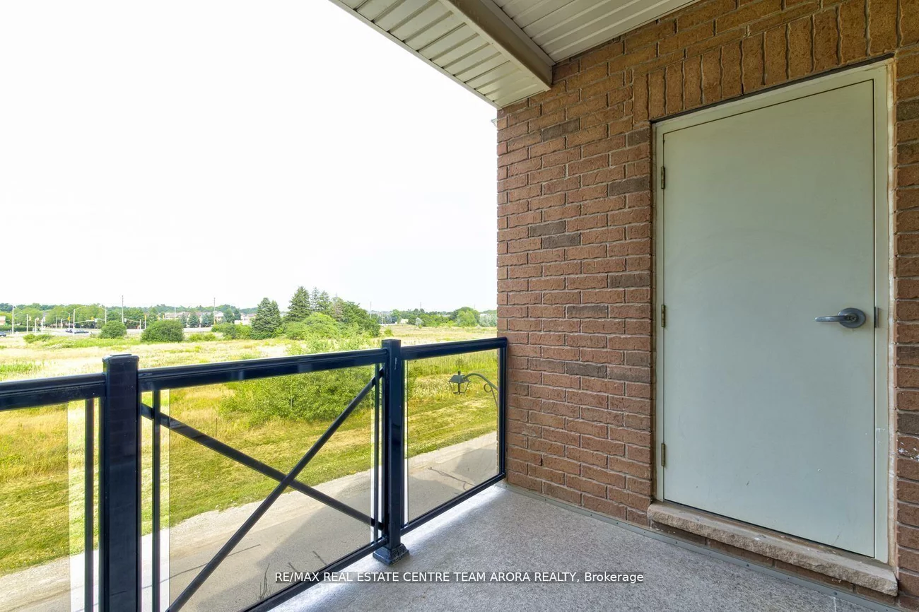 2326, Taunton, 1015 - RO River Oaks, Oakville