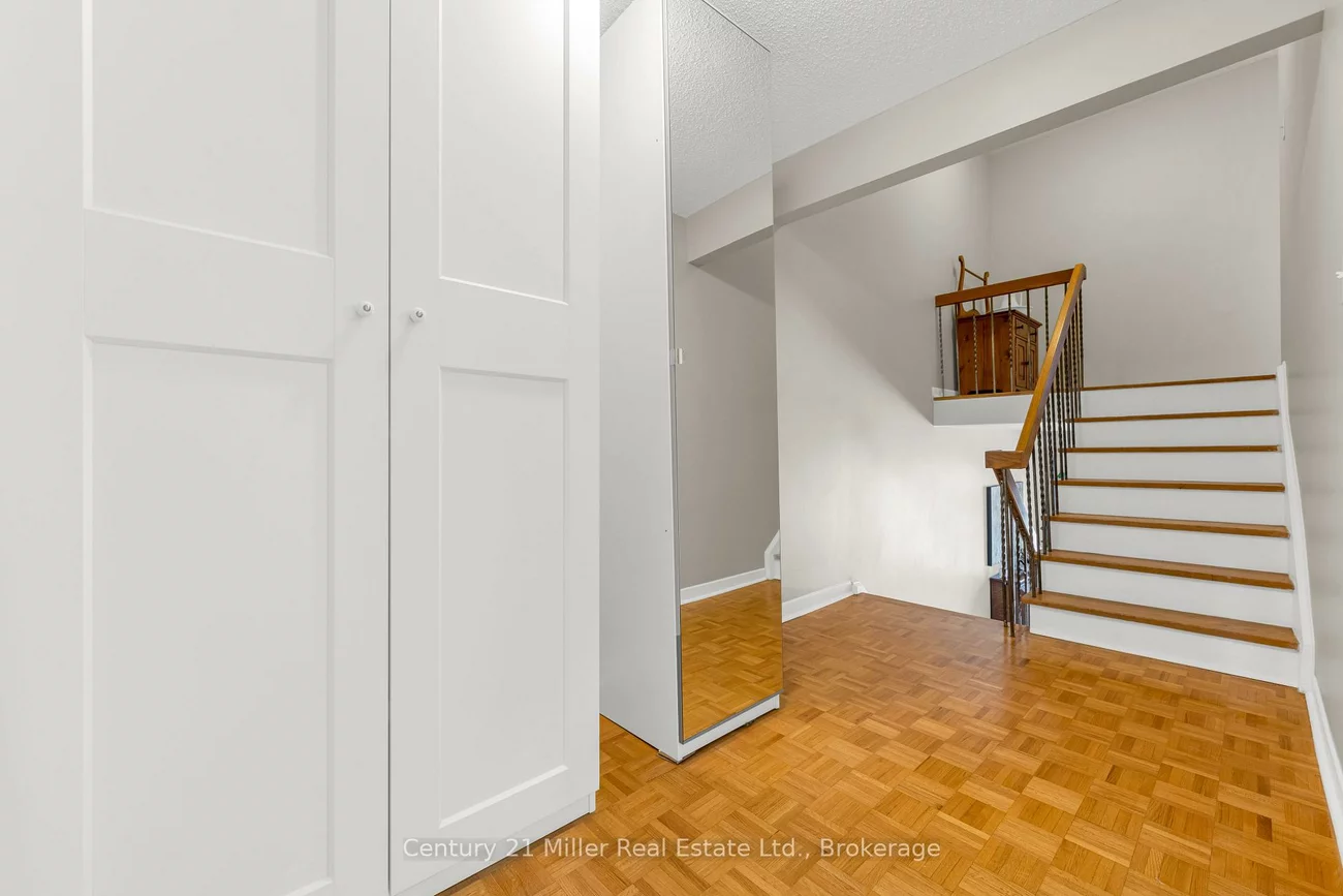 1310, Hampton, 1005 - FA Falgarwood, Oakville