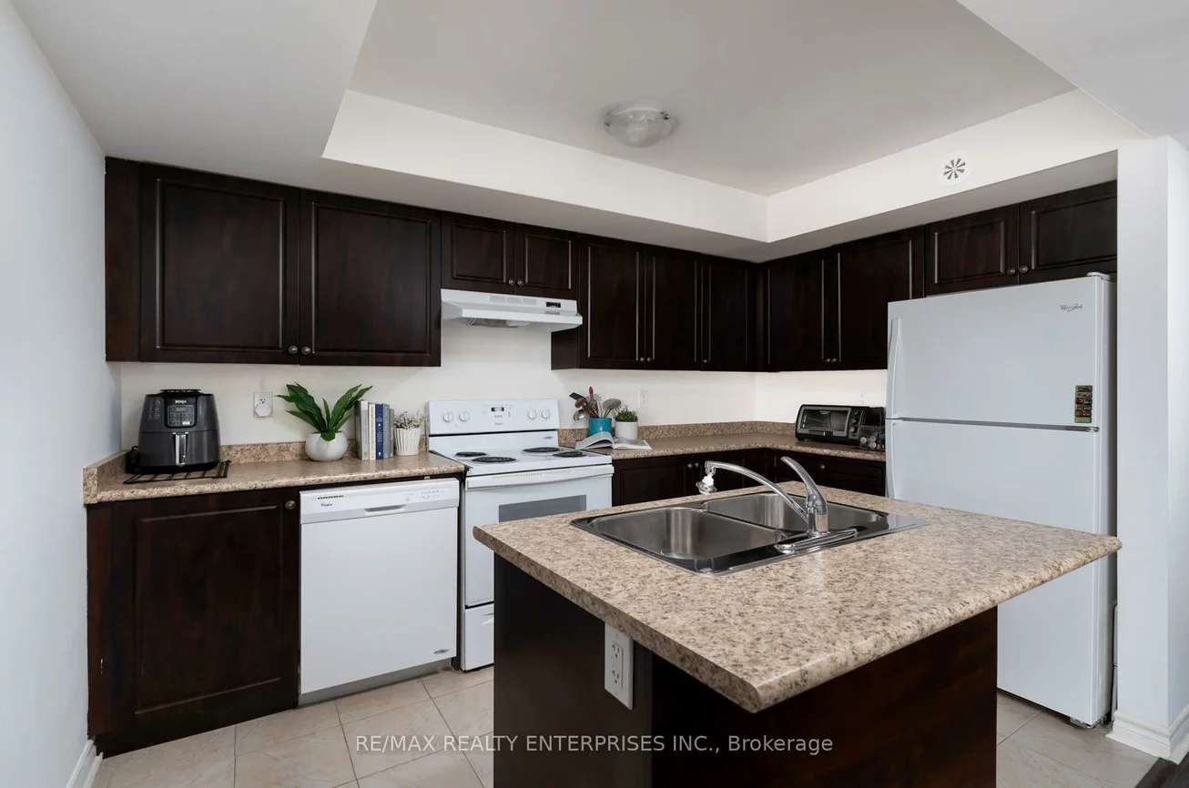 2420, Baronwood, 1019 - WM Westmount, Oakville