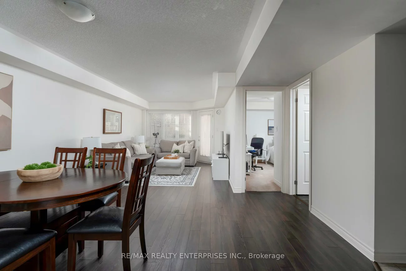 2420, Baronwood, 1019 - WM Westmount, Oakville