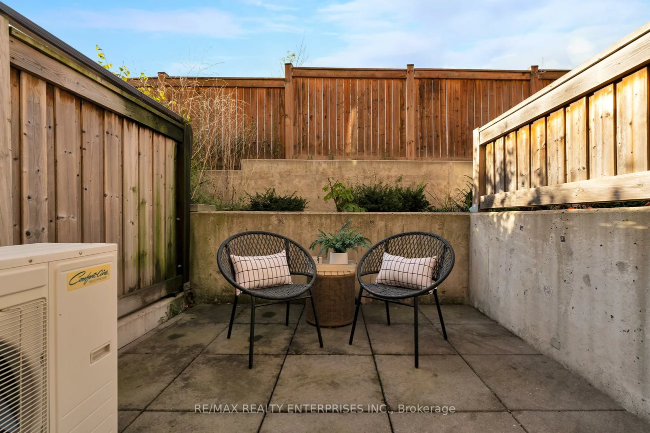 2420, Baronwood, 1019 - WM Westmount, Oakville