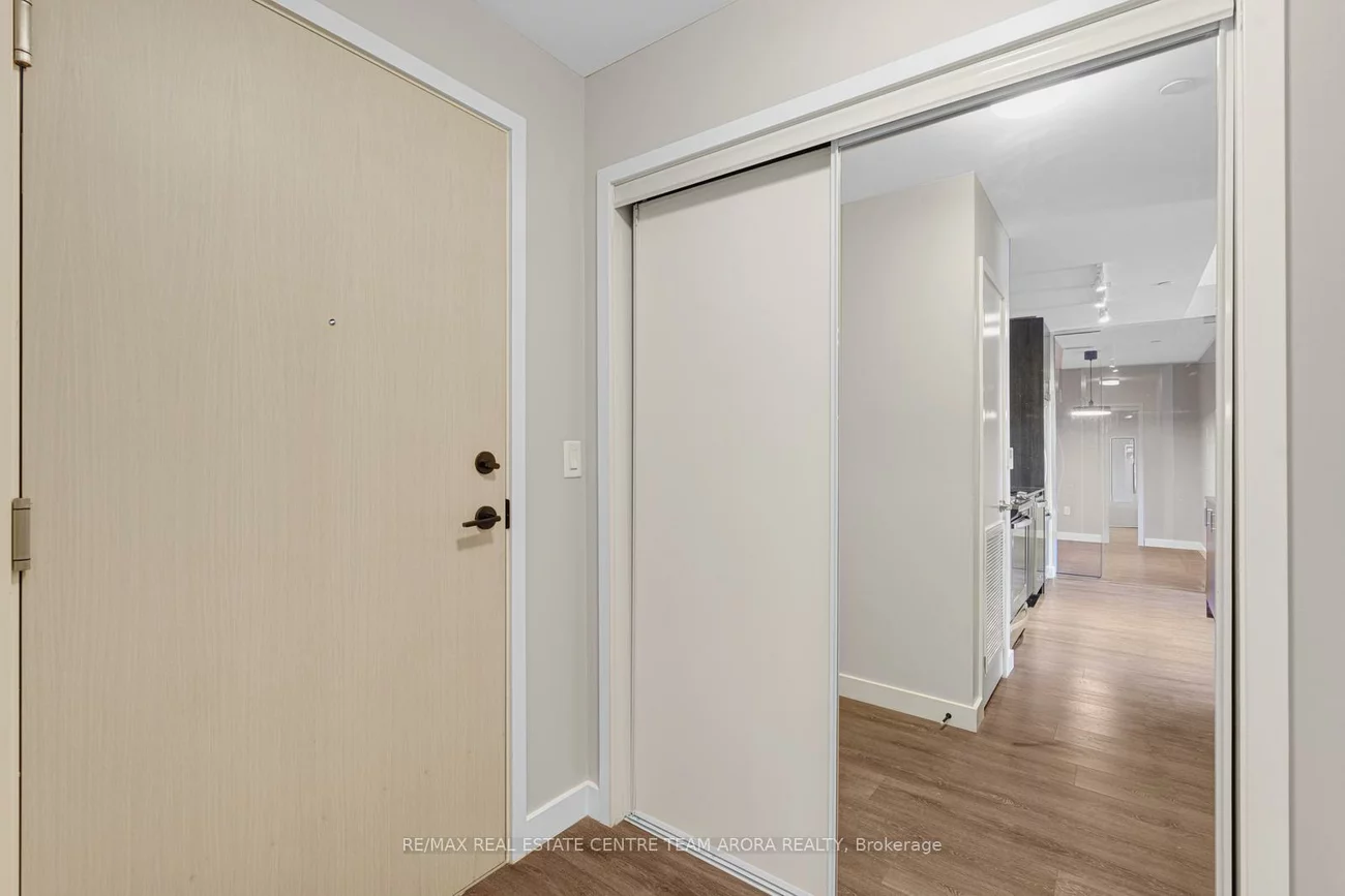 168, Sabina, 1008 - GO Glenorchy, Oakville