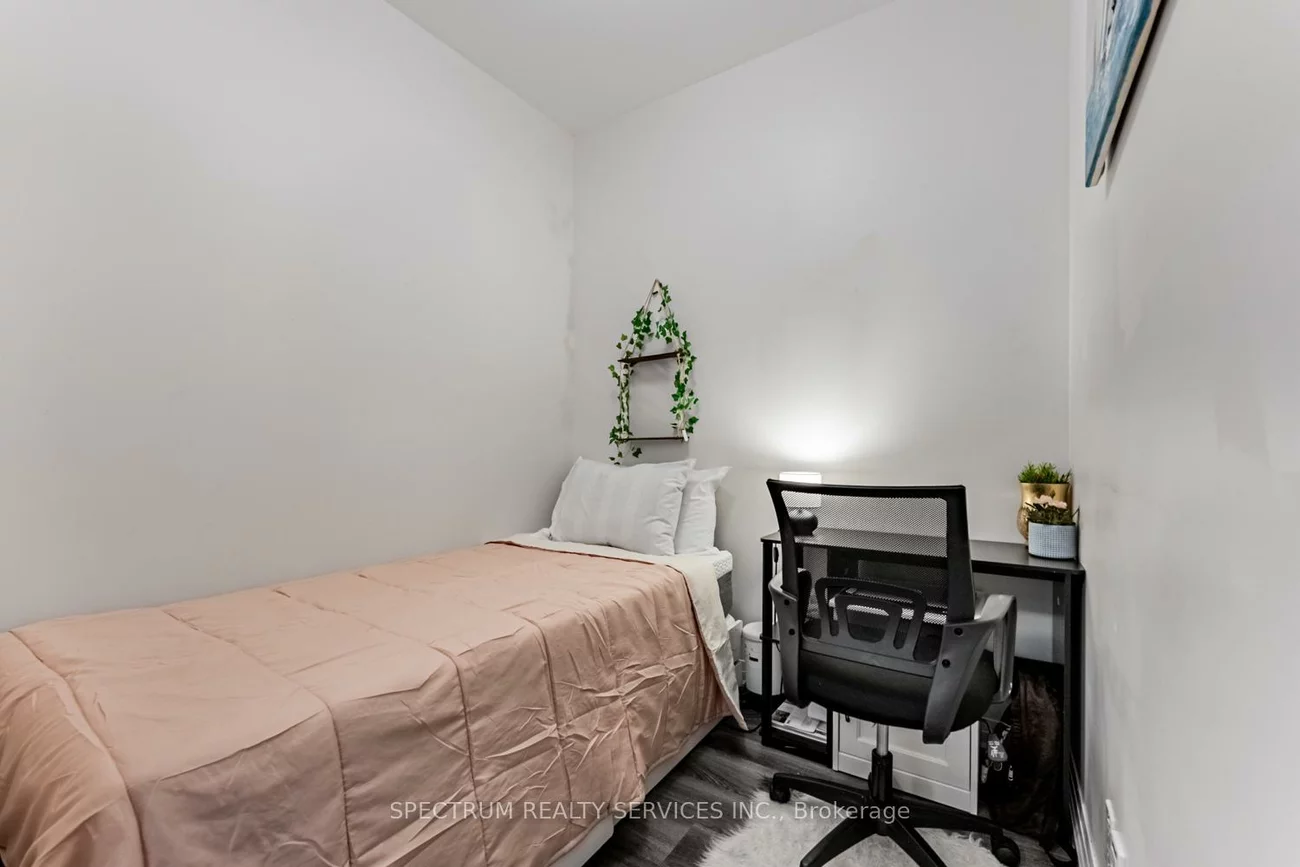 102, Grovewood, 1008 - GO Glenorchy, Oakville