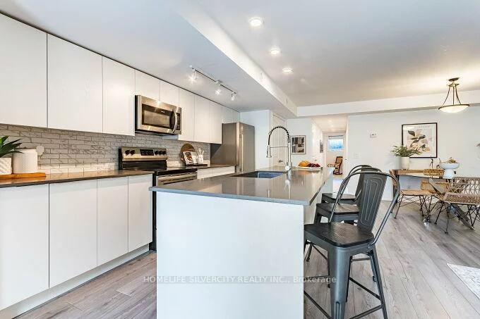 3058, Sixth, 1008 - GO Glenorchy, Oakville