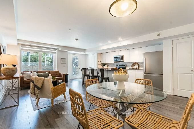 3058, Sixth, 1008 - GO Glenorchy, Oakville