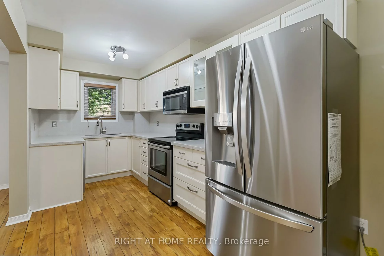 1520, Reeves, 1007 - GA Glen Abbey, Oakville