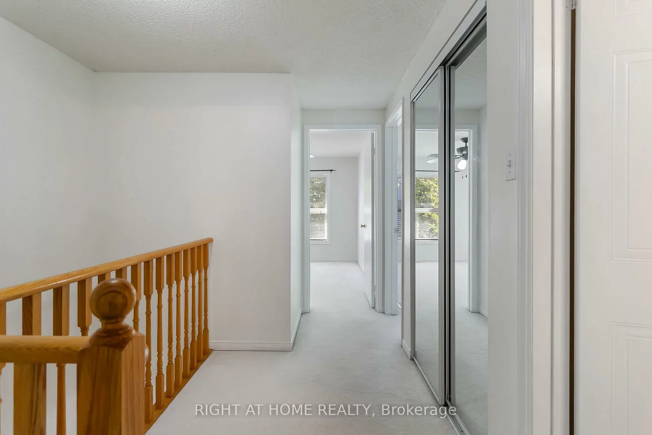 1520, Reeves, 1007 - GA Glen Abbey, Oakville