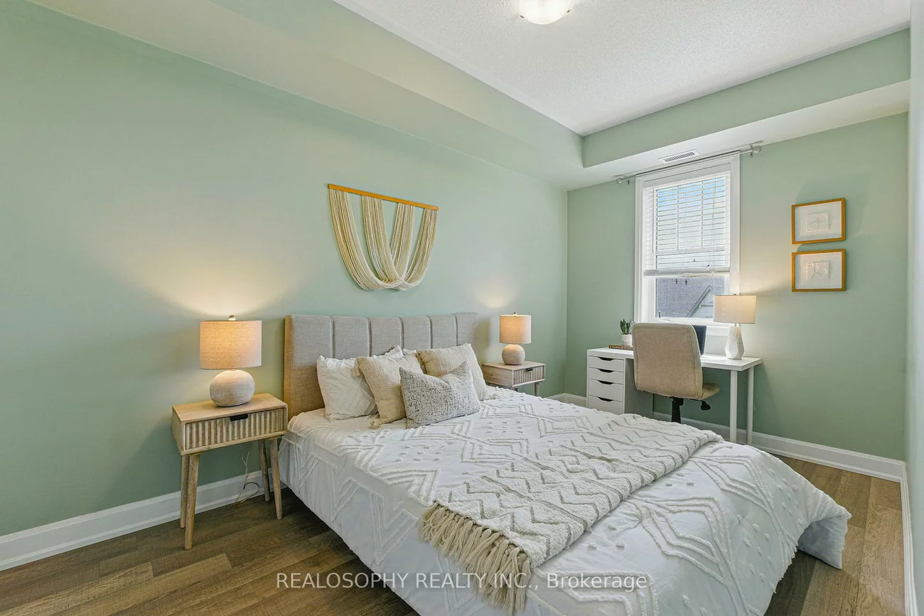 2333, Sawgrass, 1015 - RO River Oaks, Oakville