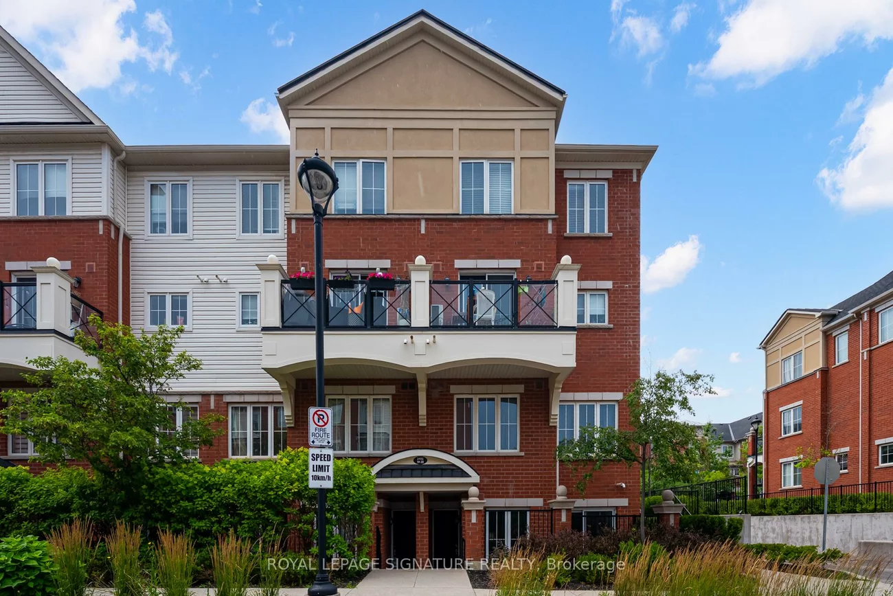 2492, Post, 1015 - RO River Oaks, Oakville