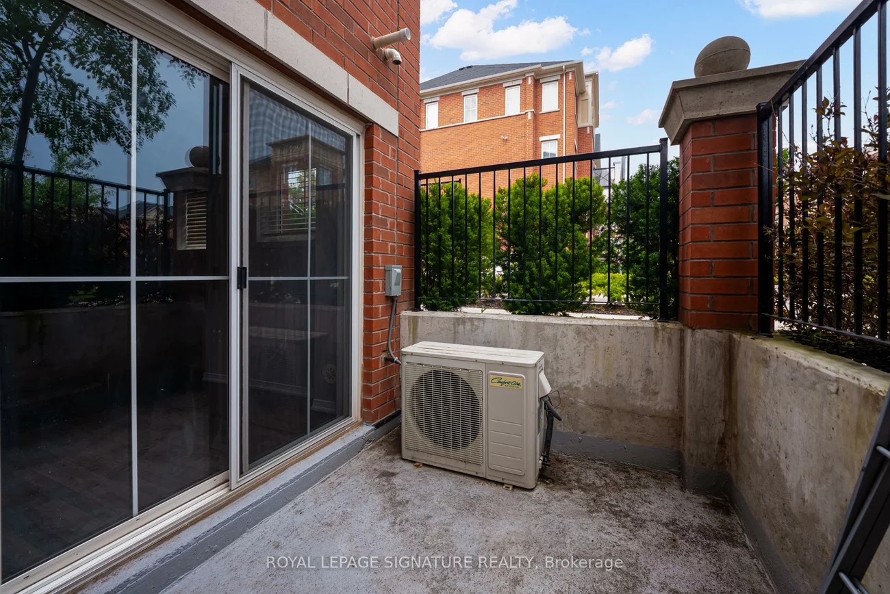 2492, Post, 1015 - RO River Oaks, Oakville