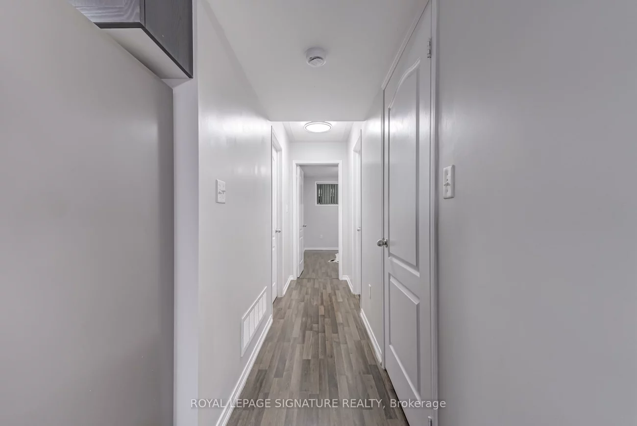 2492, Post, 1015 - RO River Oaks, Oakville