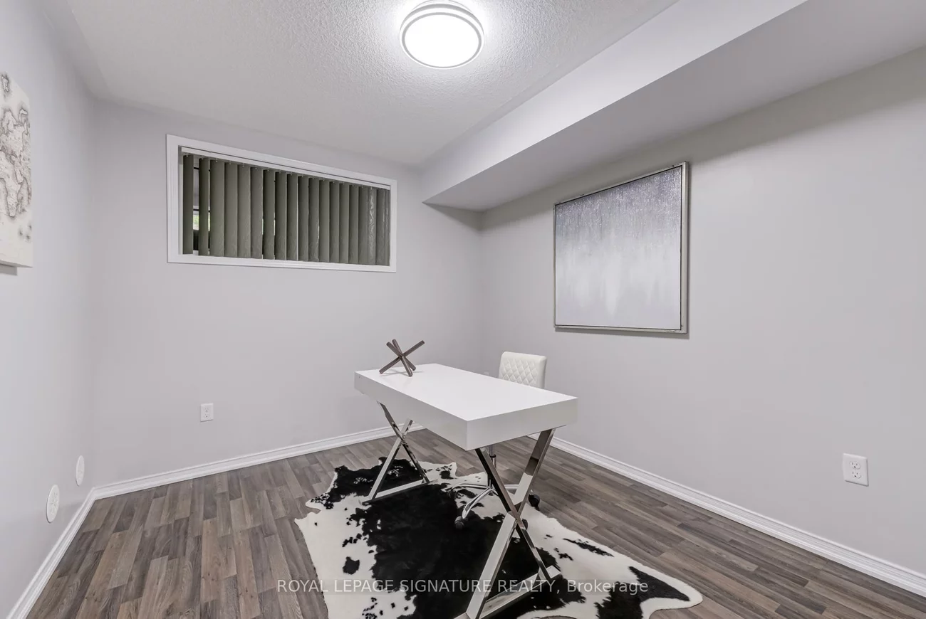 2492, Post, 1015 - RO River Oaks, Oakville