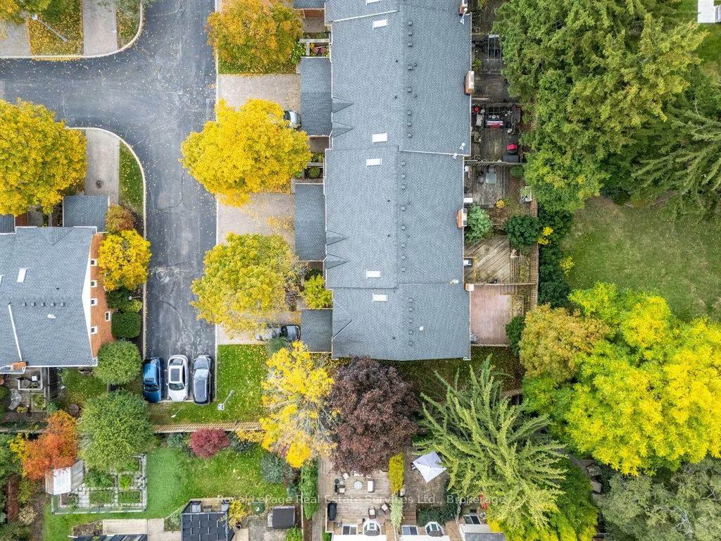 2318, Marine, 1001 - BR Bronte, Oakville