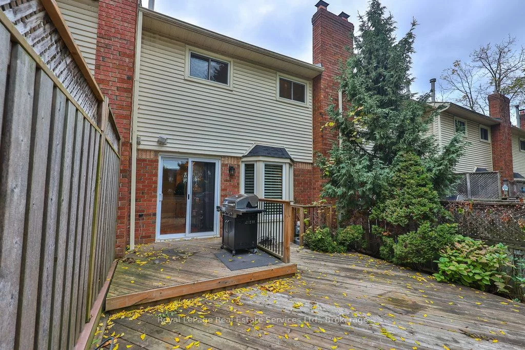 2318, Marine, 1001 - BR Bronte, Oakville