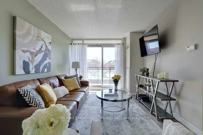 2391, Central Park, 1015 - RO River Oaks, Oakville