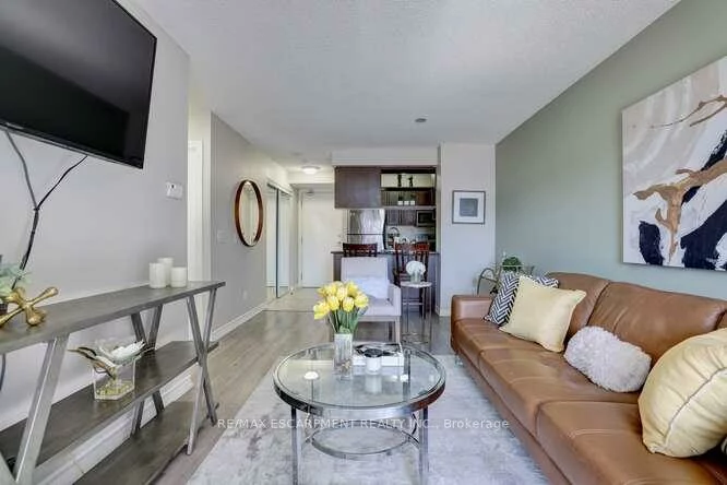 2391, Central Park, 1015 - RO River Oaks, Oakville