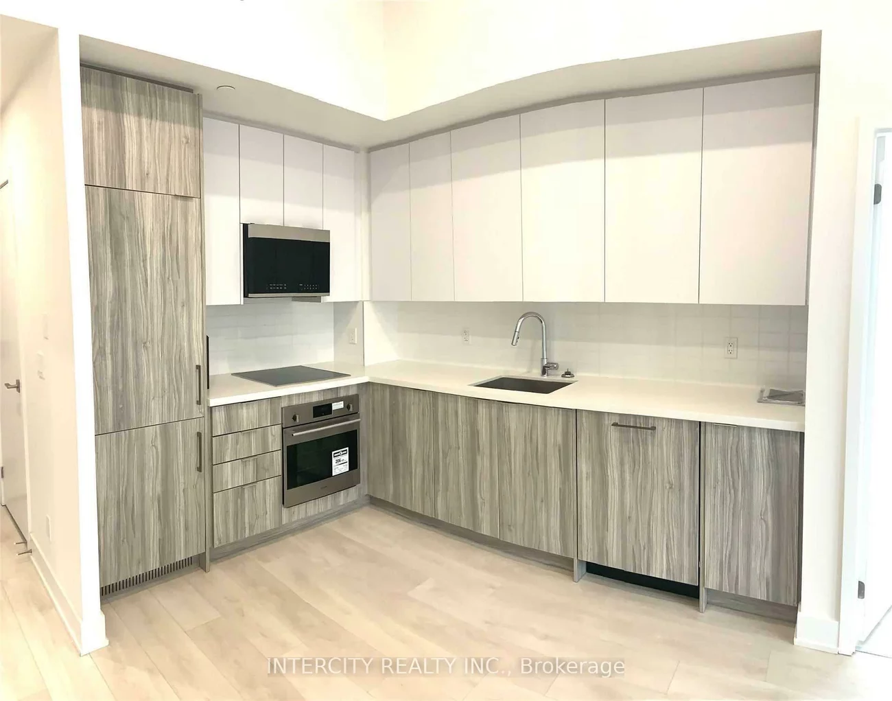 297, Oak Walk, 1015 - RO River Oaks, Oakville