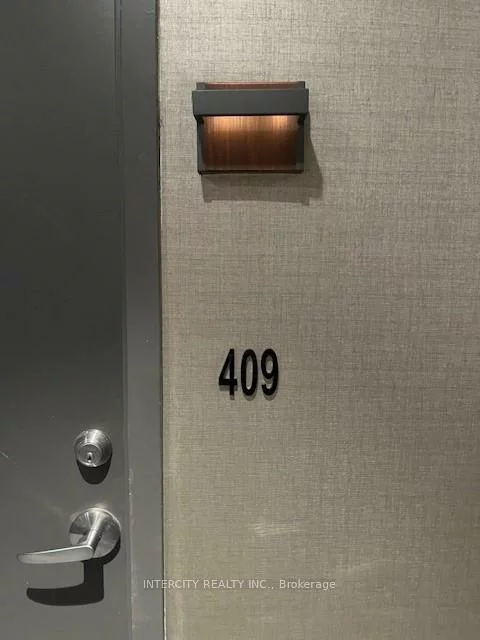 297, Oak Walk, 1015 - RO River Oaks, Oakville