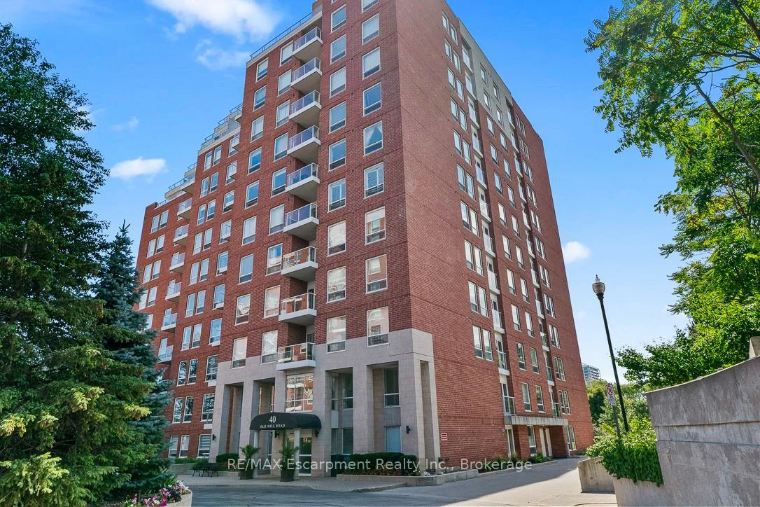 40, Old Mill, 1014 - QE Queen Elizabeth, Oakville