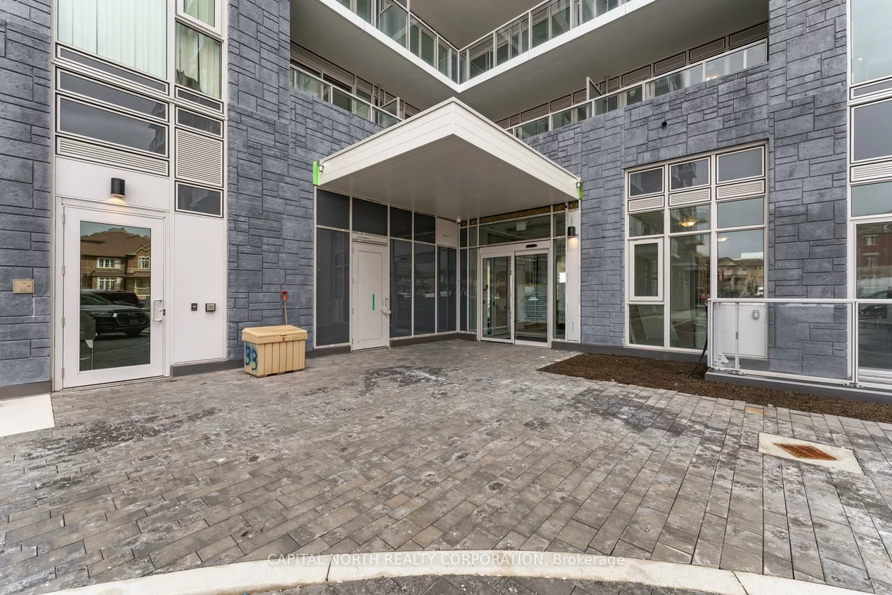 412, Silver Maple, 1010 - JM Joshua Meadows, Oakville