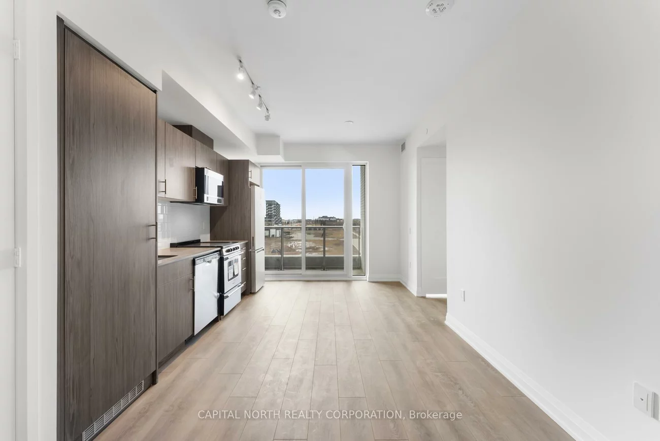 412, Silver Maple, 1010 - JM Joshua Meadows, Oakville