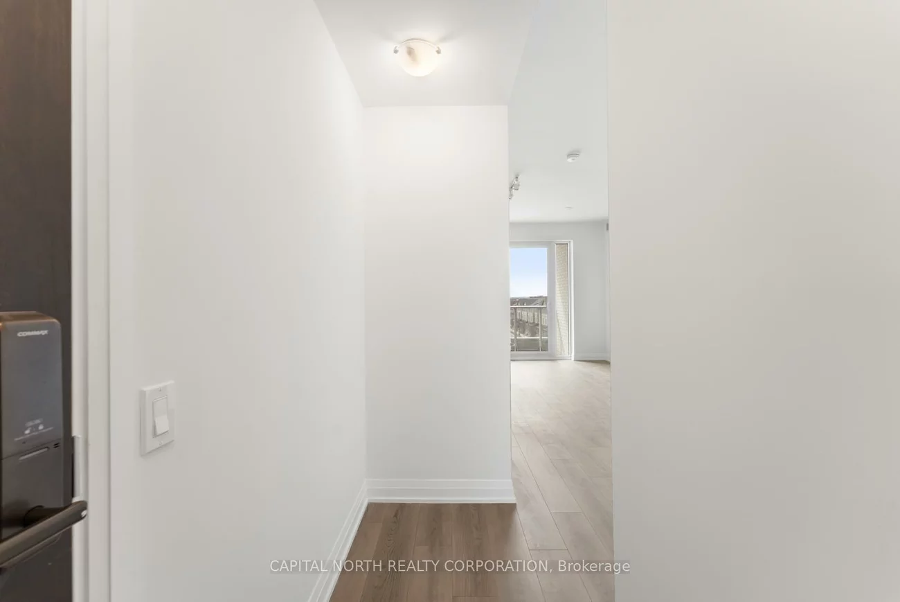 412, Silver Maple, 1010 - JM Joshua Meadows, Oakville