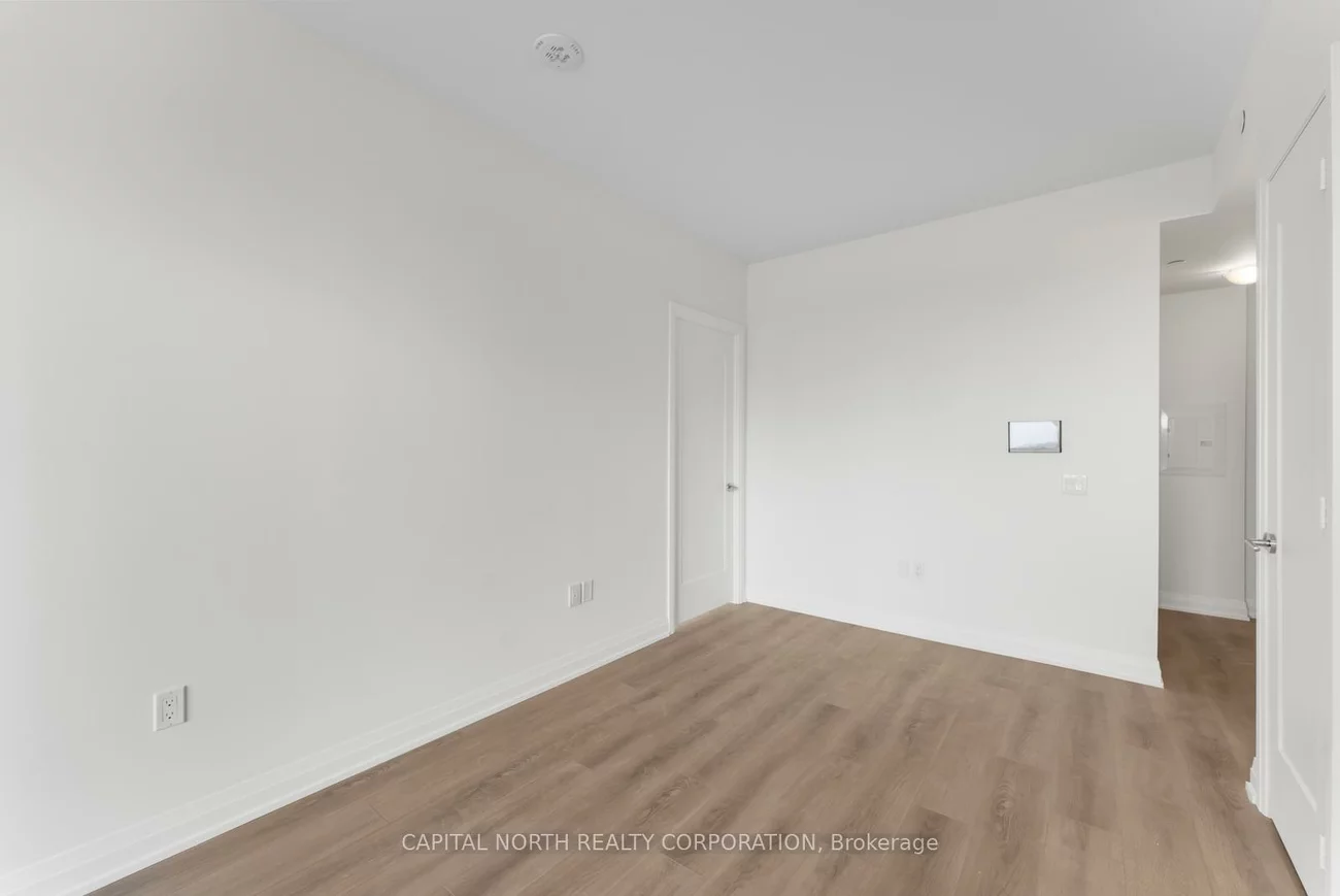 412, Silver Maple, 1010 - JM Joshua Meadows, Oakville