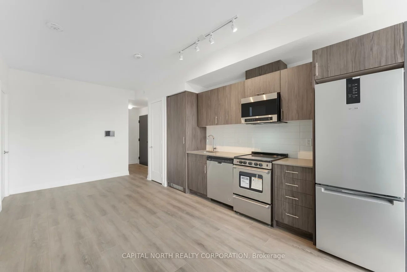 412, Silver Maple, 1010 - JM Joshua Meadows, Oakville