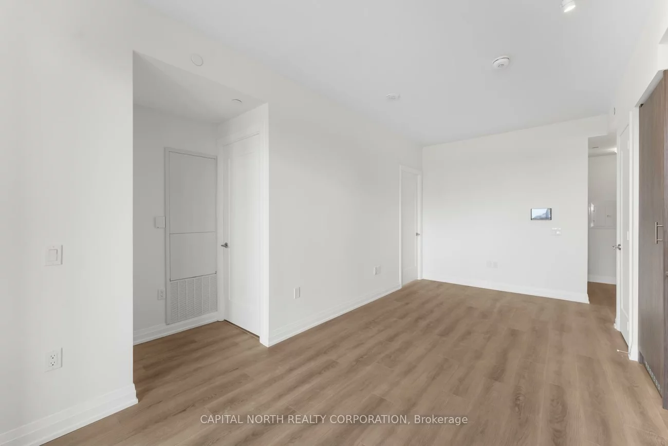 412, Silver Maple, 1010 - JM Joshua Meadows, Oakville