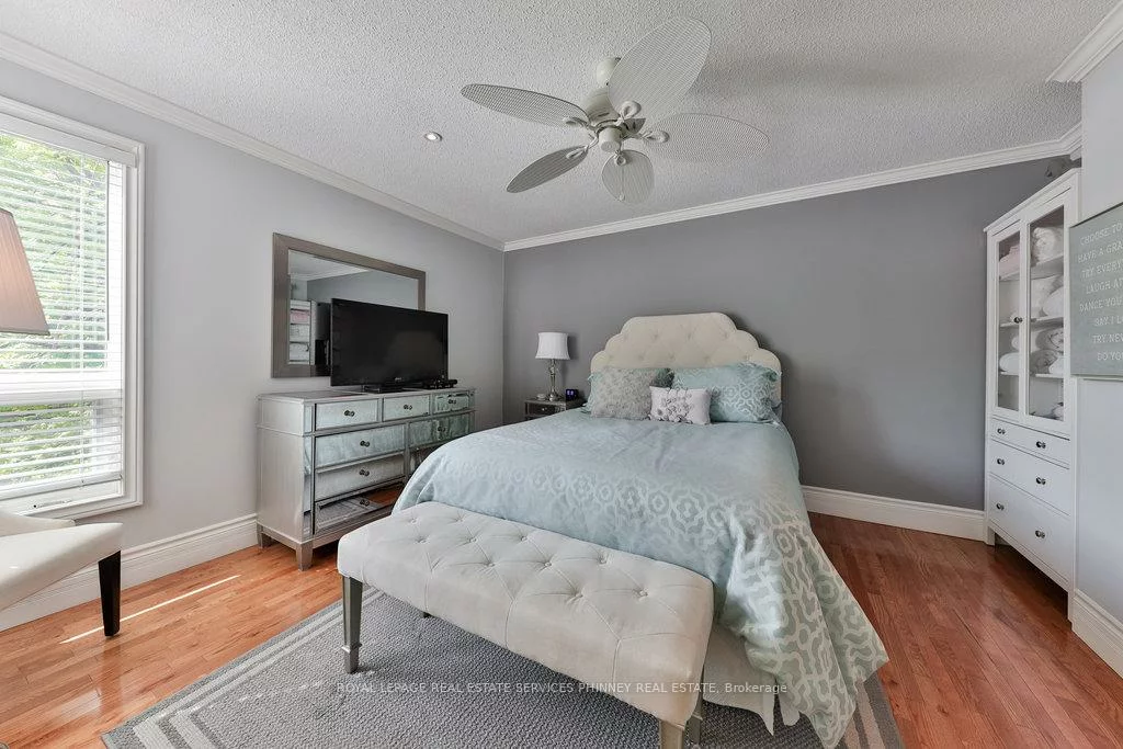 1250, Marlborough, 1003 - CP College Park, Oakville