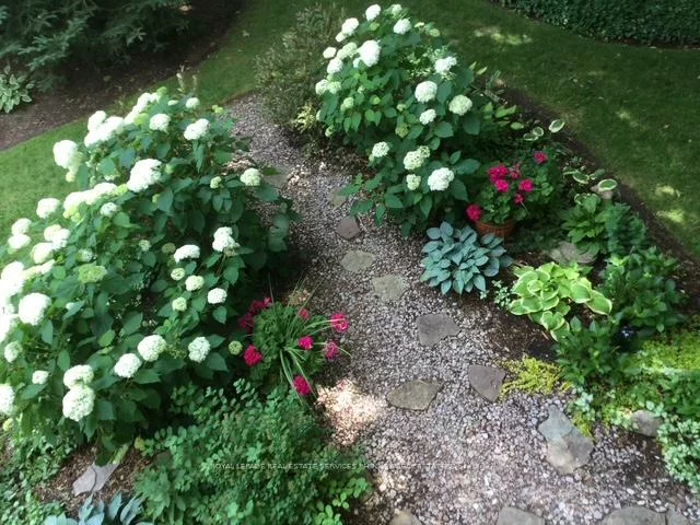 1250, Marlborough, 1003 - CP College Park, Oakville