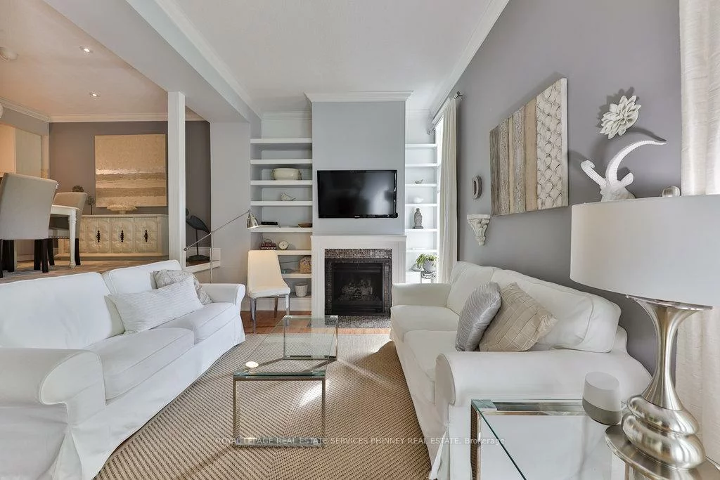 1250, Marlborough, 1003 - CP College Park, Oakville