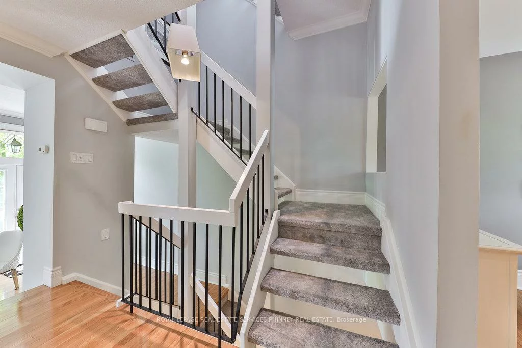 1250, Marlborough, 1003 - CP College Park, Oakville