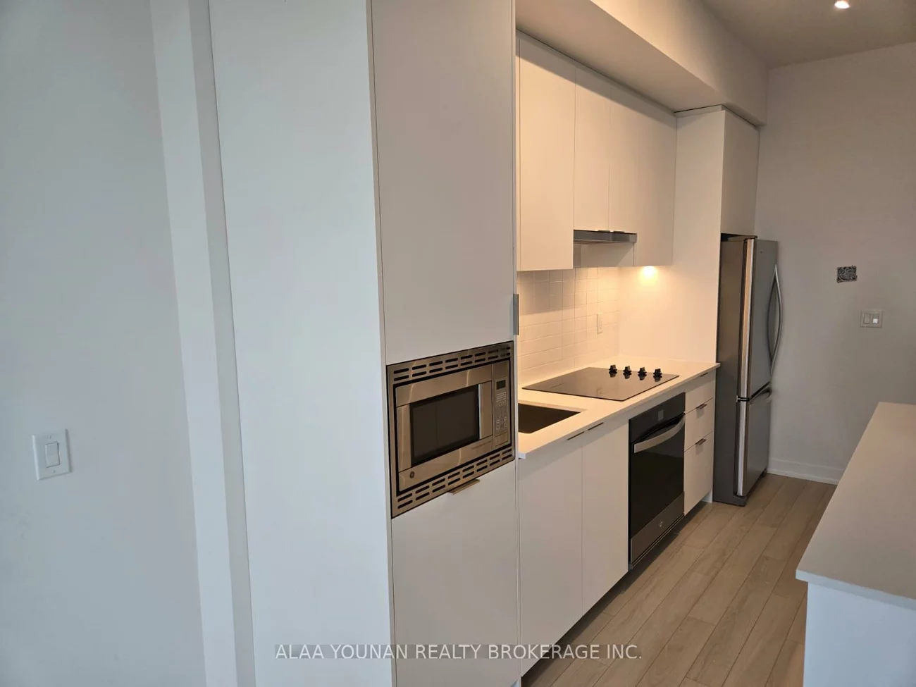 3075, Trafalgar, 1010 - JM Joshua Meadows, Oakville