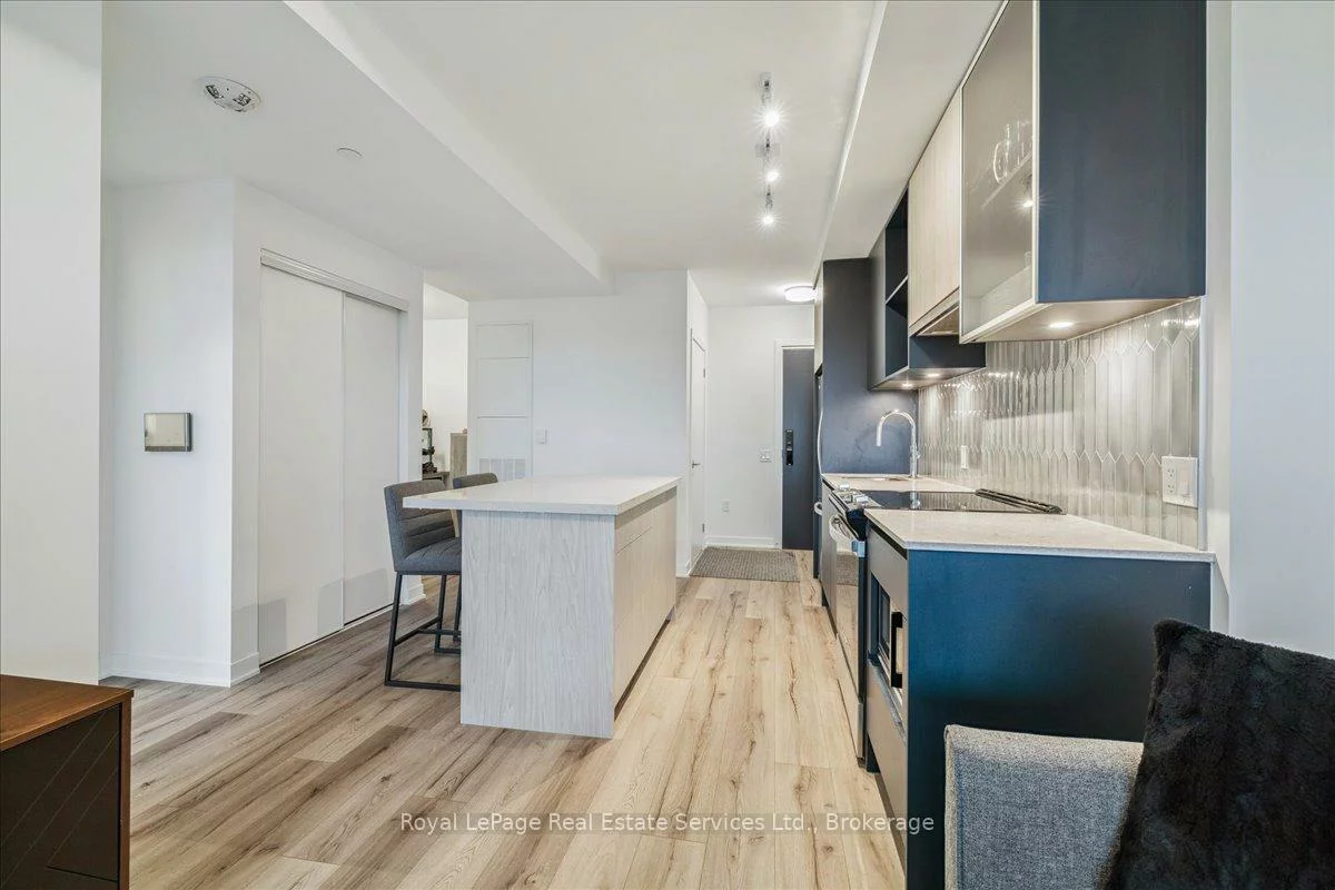 395, Dundas, 1008 - GO Glenorchy, Oakville