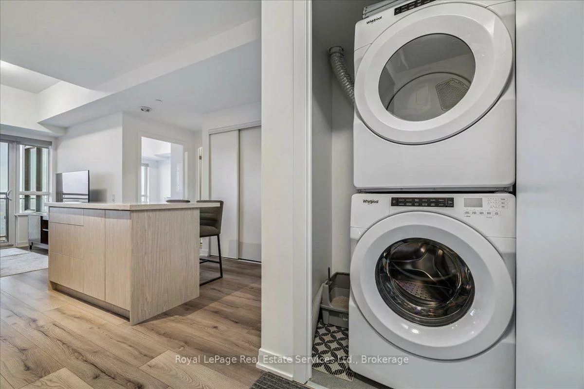 395, Dundas, 1008 - GO Glenorchy, Oakville